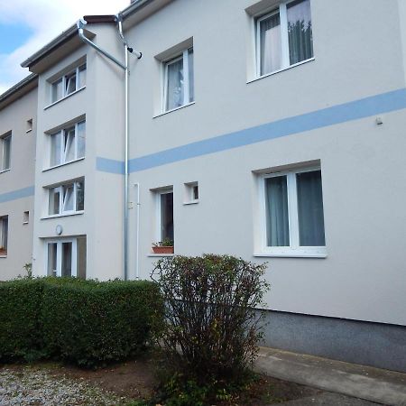 Hajdú Vendégház Hajduszoboszlo Exterior foto