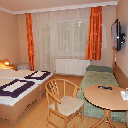 Hajdú Vendégház Hajduszoboszlo Quarto foto