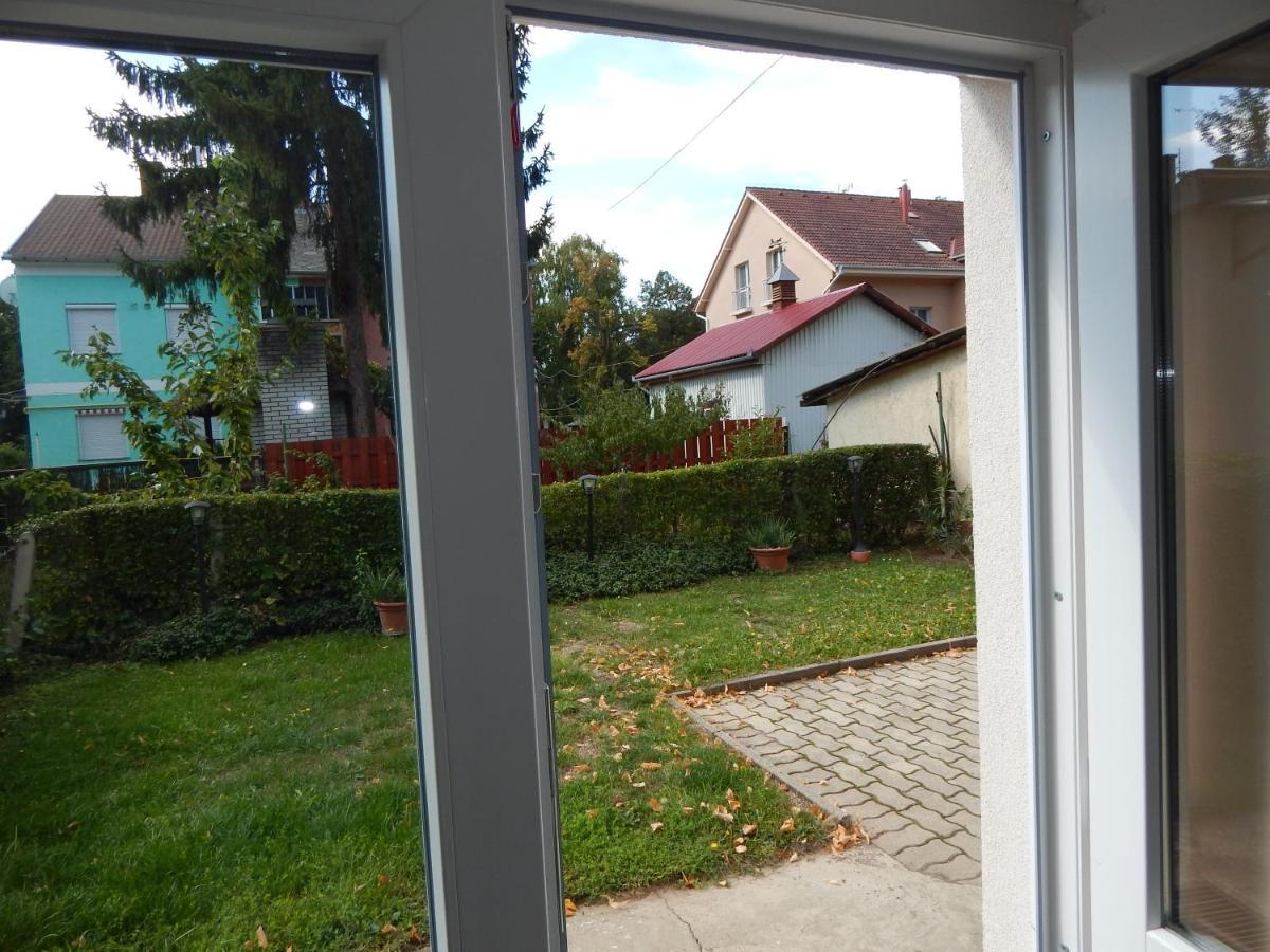 Hajdú Vendégház Hajduszoboszlo Exterior foto