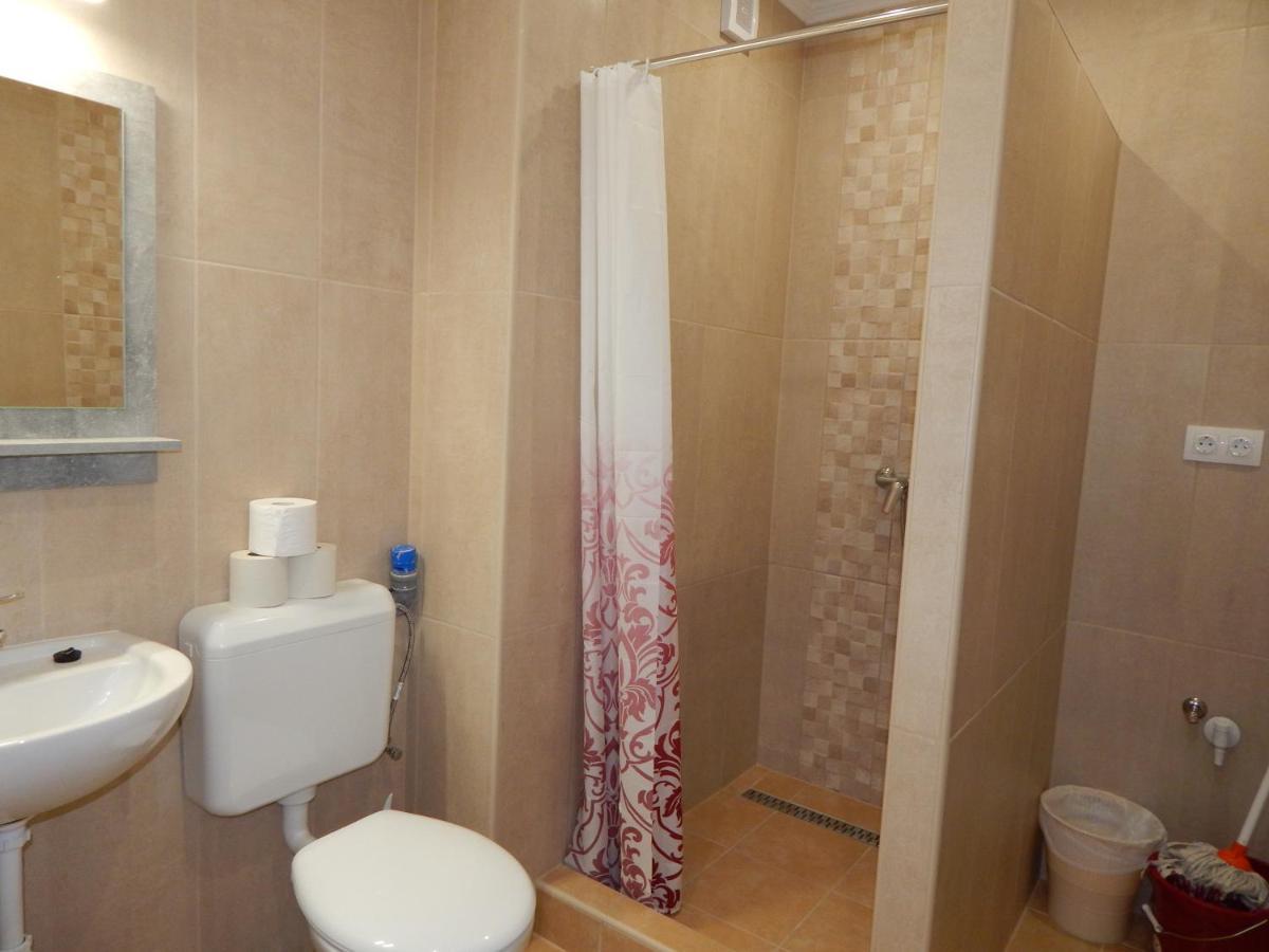 Hajdú Vendégház Hajduszoboszlo Exterior foto