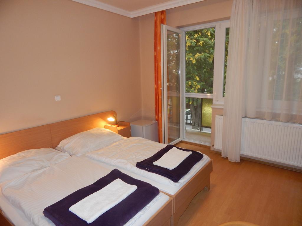 Hajdú Vendégház Hajduszoboszlo Quarto foto