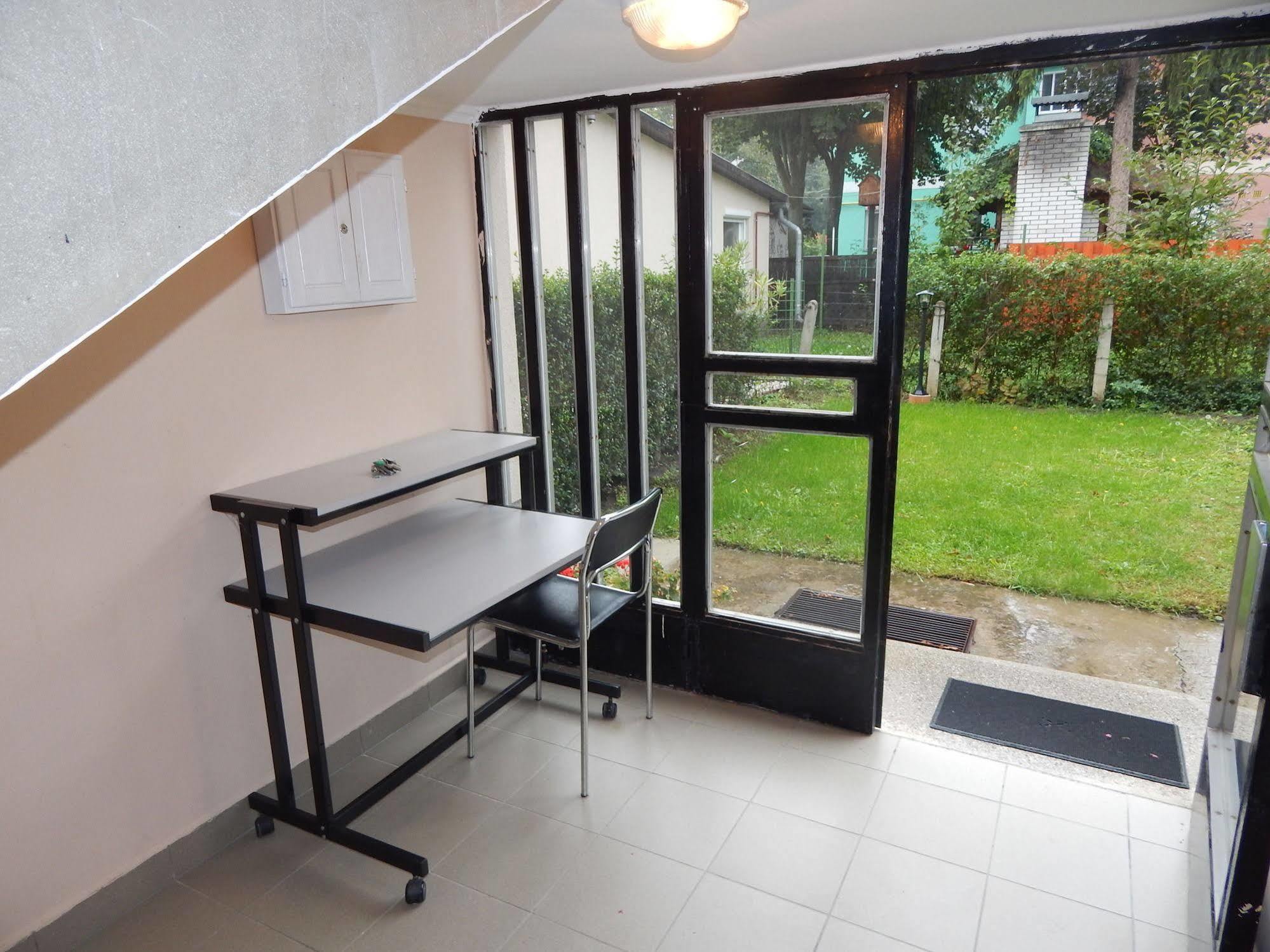 Hajdú Vendégház Hajduszoboszlo Exterior foto
