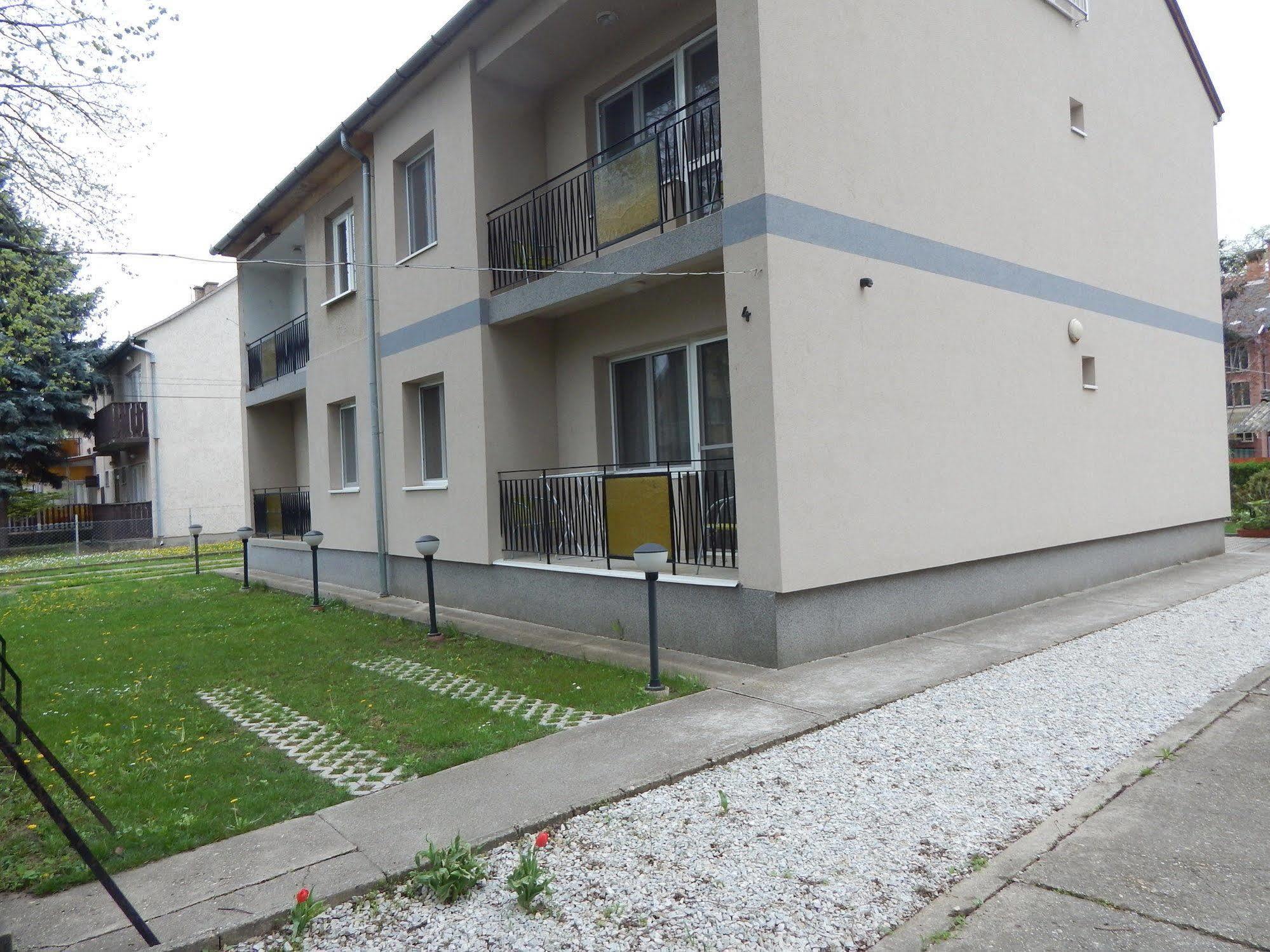 Hajdú Vendégház Hajduszoboszlo Exterior foto